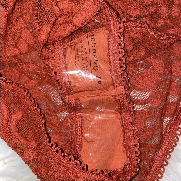 Free People Bodysuit NWT!! - Picture 5 of 5